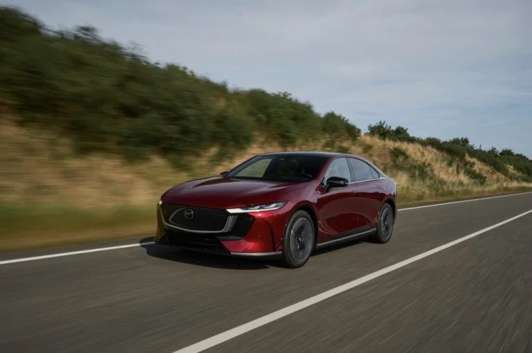 Mazda 6 e 3